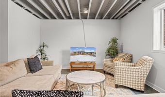 3520 Blue Heron Ct, Ann Arbor, MI 48198