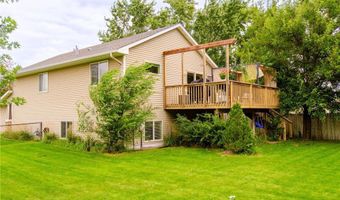 608 School St, Anoka, MN 55303