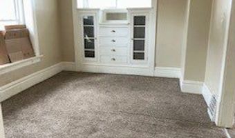 564 Euclid Ave, Akron, OH 44307