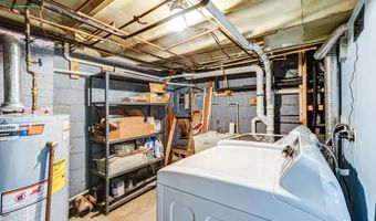 849 S GLEBE Rd, Arlington, VA 22204