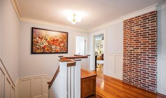901 McCollum Dr, Bentonville, AR 72712