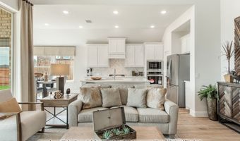 1040 Snowy Owl Dr, Alvarado, TX 76009