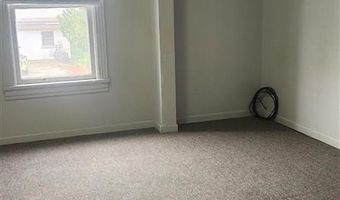 102 W 3rd Ave N, Aurora, MN 55705