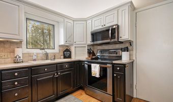 7395 Sheffield Dr SE, Ada, MI 49301