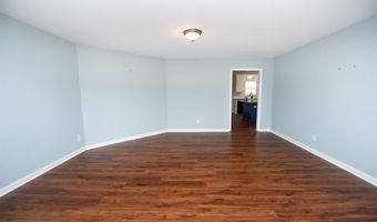 179 Cantrell Ridge Dr, Boiling Springs, SC 29316