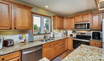 1002 SE 8th St, Ankeny, IA 50021