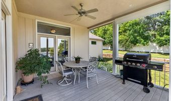 15526 Evans Rd, Basehor, KS 66007