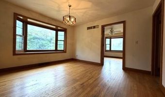9700 5TH Ave, Almond, WI 54909