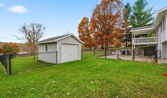 178 40th St, Allegan, MI 49010