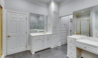 121 Poplar Ridge Dr, Brandon, MS 39047