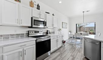 10809 E BOSTON St, Apache Junction, AZ 85120