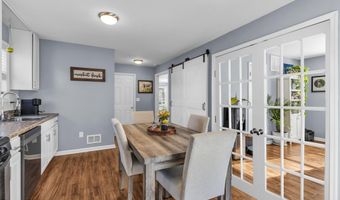 808 Beach Ave, Beachwood, NJ 08722