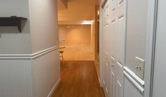 631 South St, Akron, IA 51001