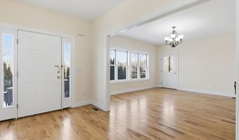 56 Sun Lake Dr, Belmont, NH 03220