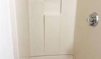 121 Hillwood St, Cranston, RI 02920