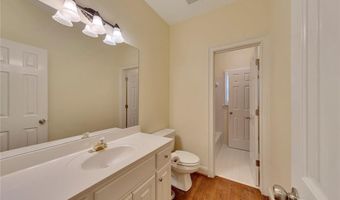5035 Towne Lake Hls N, Woodstock, GA 30189
