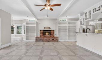 255 Scenic Dr, Ashland, OR 97520