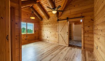 42545 Mattox Rd, Albany, OH 45710