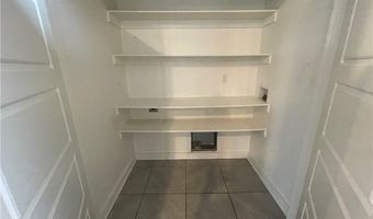 3915 SW Peachwood Dr, Bentonville, AR 72712