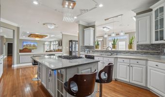 2205 DHOW Ct, Bowie, MD 20721