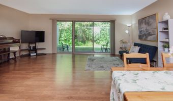 609 Watersedge Dr, Ann Arbor, MI 48105