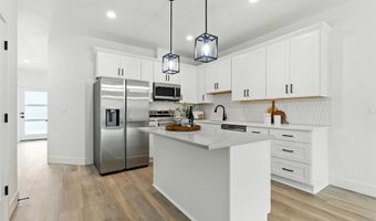 6872 SE Lamphier St, Milwaukie, OR 97222