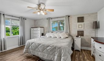 801 FLAMINGO Dr, Apollo Beach, FL 33572