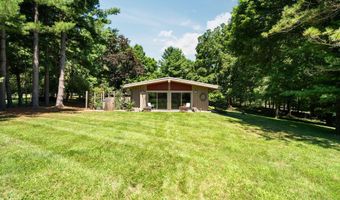2805 Byington Blvd, Ann Arbor, MI 48105