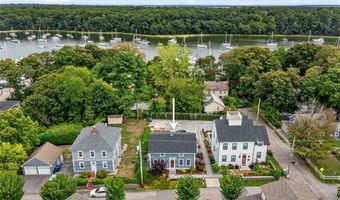 22 Castle St 3, East Greenwich, RI 02818