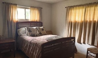 2628 W 39th St, Anderson, IN 46011