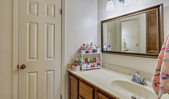 911 Tetbury Pl, Brandon, MS 39047