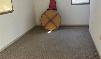 415 N 8th St, Barnsdall, OK 74002