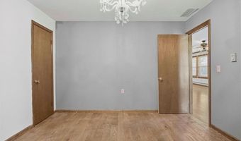 115 S Mulberry St, Adrian, MO 64720