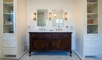 2010 Marye St, Alexandria, LA 71301