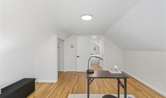 136 Frankfort St, Cranston, RI 02910