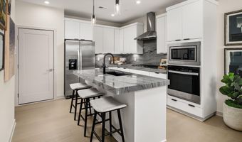 43437 MONROE CREST Ter, Ashburn, VA 20148