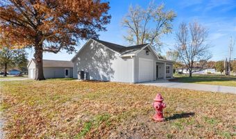 304 N Mulberry St, Adrian, MO 64720
