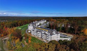 1 Longview Dr 205, Atkinson, NH 03811