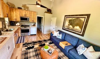 800 DELL Crk, Alpine, WY 83128