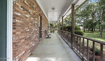161 Goshen Springs Ln, Brandon, MS 39047