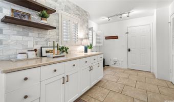 92-7175 Elele St 303, Kapolei, HI 96707