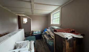 7 Howard Siding Ln, Abbot, ME 04406