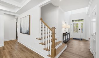 5413 WOODWAY Dr, Alexandria, VA 22310