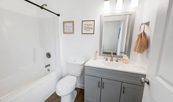 177 Ranier St, Baxley, GA 31513