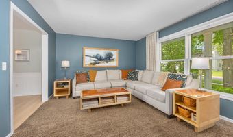 10930 Timberline Dr, Allendale, MI 49401