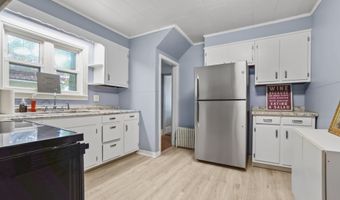12 E Summer St, Bangor, ME 04401