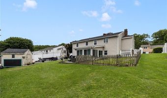 12 Hidden Valley Ln, Lincoln, RI 02865