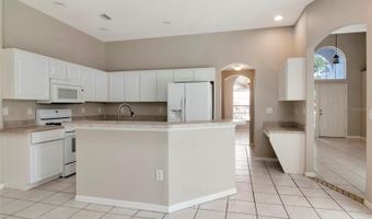 6813 REGENTS VILLAGE Way, Apollo Beach, FL 33572