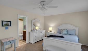 75 Bradford Ct, Aberdeen, NJ 07747