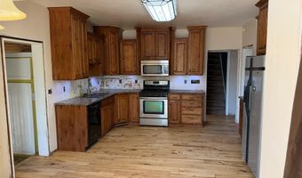 87 N Stout Ave, Blackfoot, ID 83221